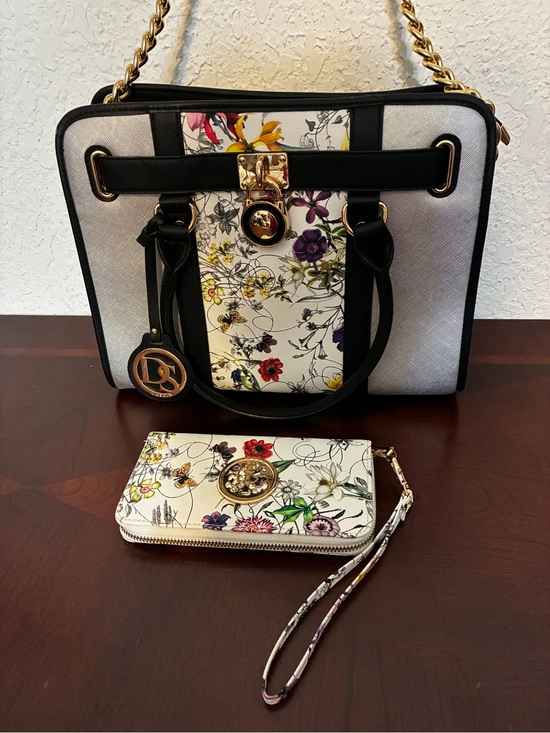 Dasein Handbags - Dasein Crossbody/Satchel with Matching Wristlet